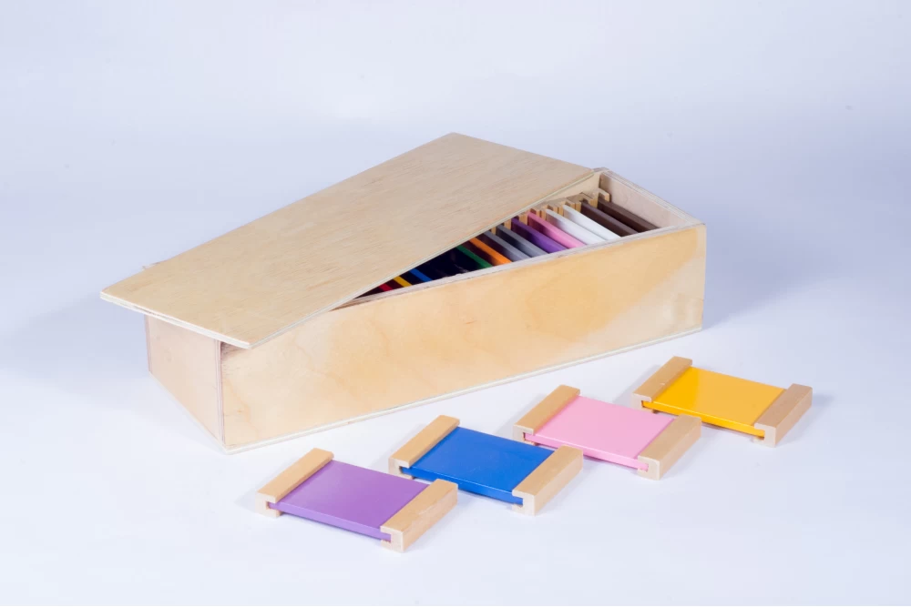 Cutia 2 cu tablete color